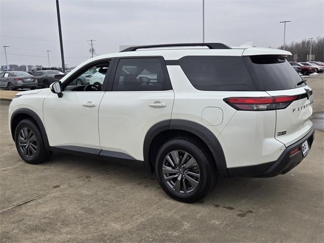 2023 Nissan Pathfinder SV 2WD