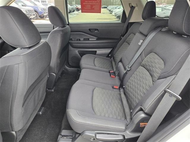 2023 Nissan Pathfinder SV 2WD