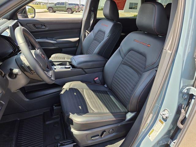 2026 Nissan Pathfinder Rock Creek 4WD