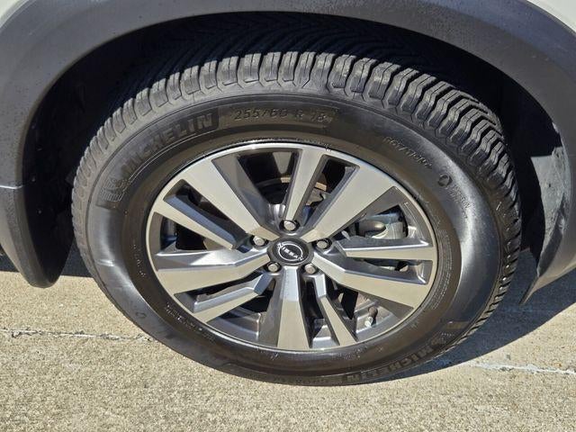 2023 Nissan Pathfinder SL 2WD