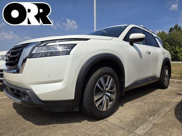 2022 Nissan Pathfinder SL 2WD