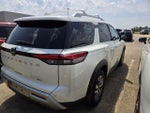 2022 Nissan Pathfinder SL 2WD