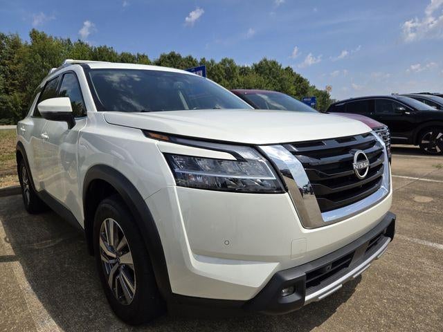 2022 Nissan Pathfinder SL 2WD