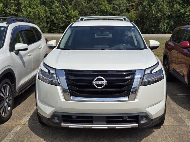 2022 Nissan Pathfinder SL 2WD