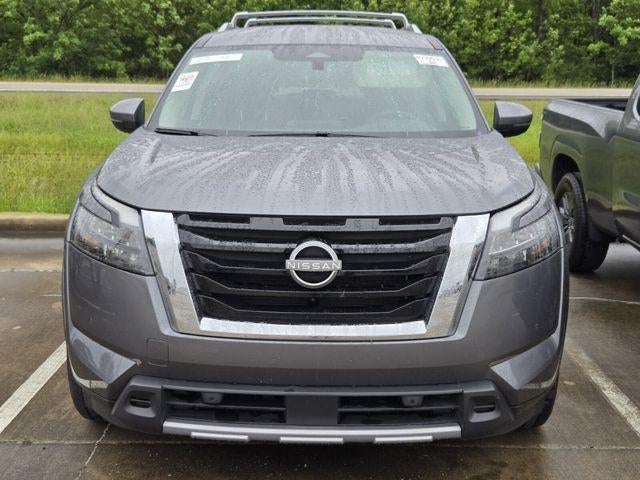 2025 Nissan Pathfinder SL 2WD