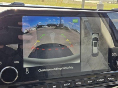 2025 Nissan Pathfinder SL 2WD