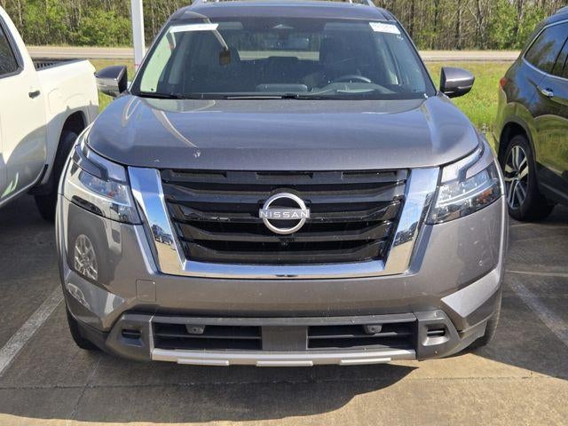 2024 Nissan Pathfinder Platinum 2WD
