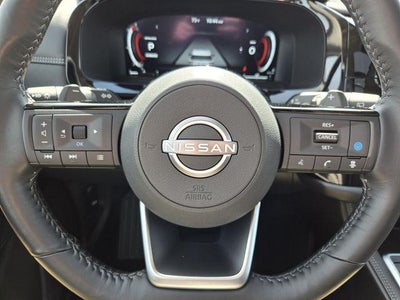 2024 Nissan Pathfinder Platinum 2WD