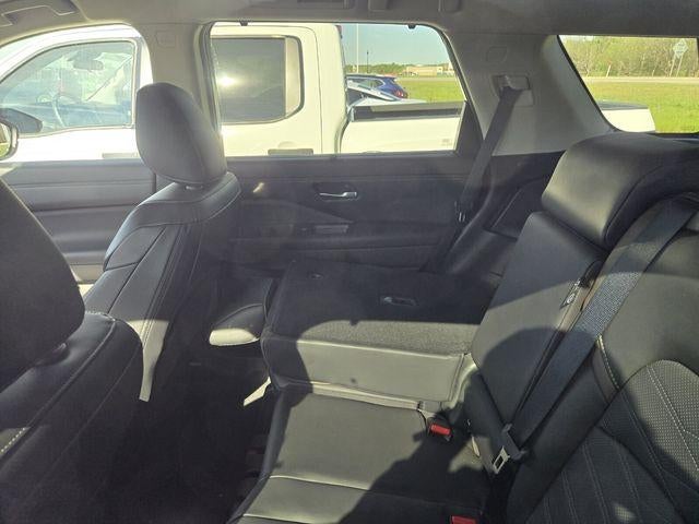2024 Nissan Pathfinder Platinum 2WD