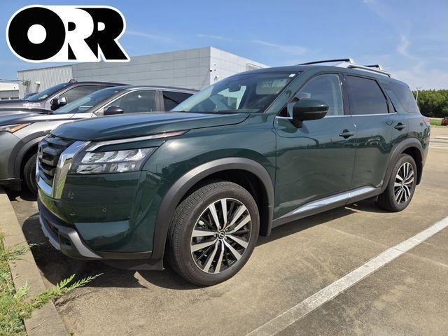 2025 Nissan Pathfinder Platinum 2WD