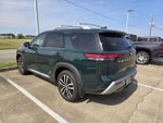 2025 Nissan Pathfinder Platinum 2WD