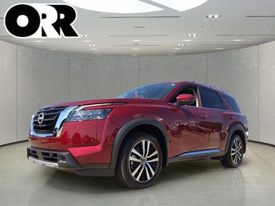 2025 Nissan Pathfinder Platinum 2WD
