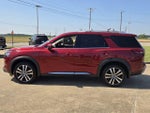 2025 Nissan Pathfinder Platinum 2WD