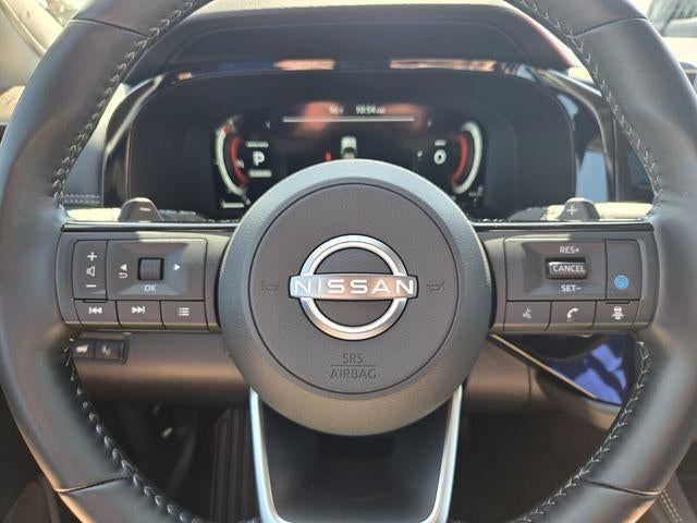 2025 Nissan Pathfinder Platinum 2WD