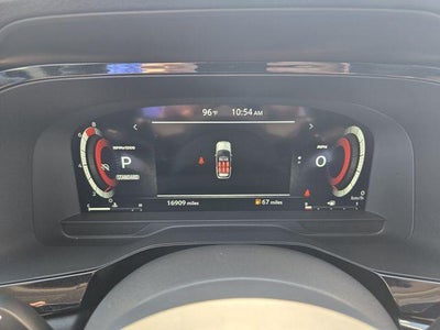 2025 Nissan Pathfinder Platinum 2WD