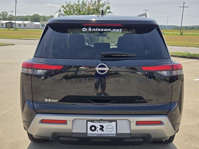 2024 Nissan Pathfinder Platinum 2WD