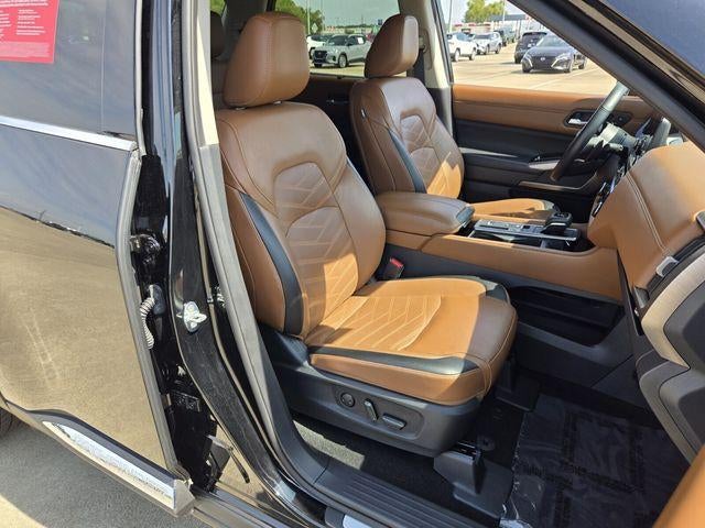 2024 Nissan Pathfinder Platinum 2WD