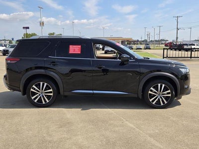 2024 Nissan Pathfinder Platinum 2WD
