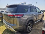 2024 Nissan Pathfinder Platinum 4WD