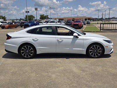 2021 Hyundai SONATA Limited 1.6T