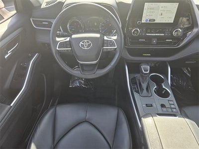 2024 Toyota Highlander Hybrid LE Nightshade FWD (Natl)