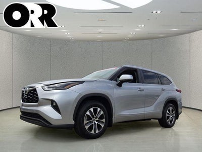 2023 Toyota Highlander XLE AWD (Natl)