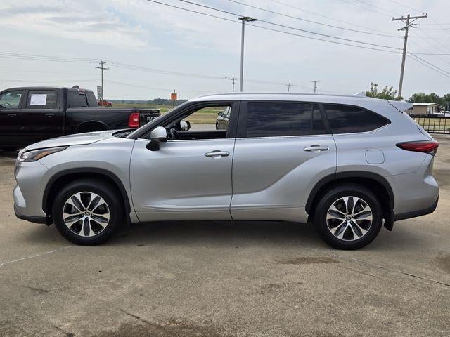 2023 Toyota Highlander XLE AWD (Natl)