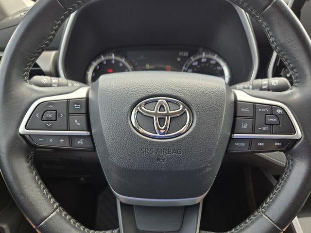 2023 Toyota Highlander XLE AWD (Natl)