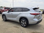 2023 Toyota Highlander XLE AWD (Natl)