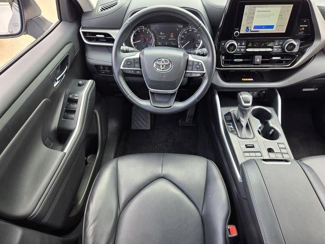 2023 Toyota Highlander XLE AWD (Natl)