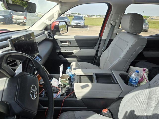 2022 Toyota Tundra 4WD 4WD Limited Hybrid CrewMax 5.5' Bed (Natl)