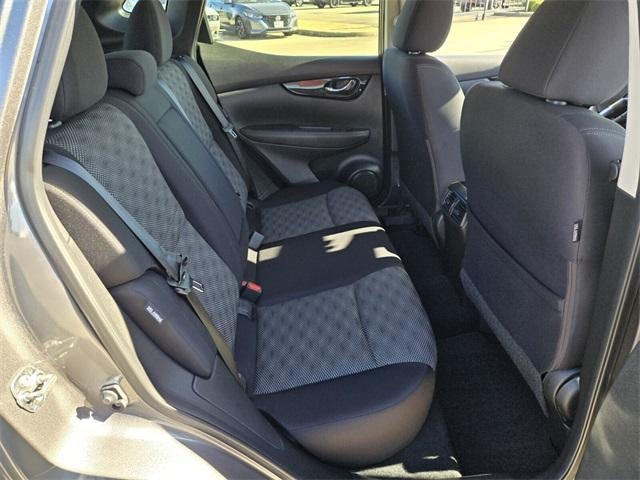 2022 Nissan Rogue Sport FWD SV