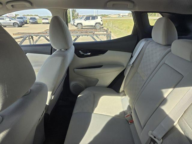 2021 Nissan Rogue Sport FWD SV