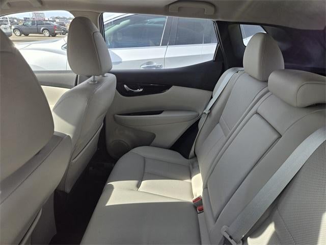 2021 Nissan Rogue Sport FWD SL