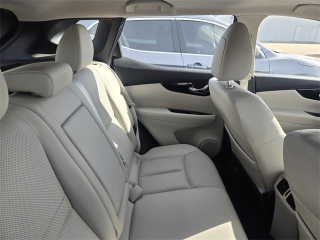 2021 Nissan Rogue Sport FWD SL