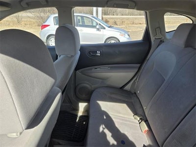 2013 Nissan Rogue FWD 4dr S