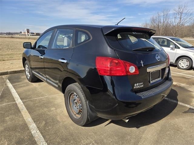 2013 Nissan Rogue FWD 4dr S