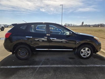 2013 Nissan Rogue FWD 4dr S