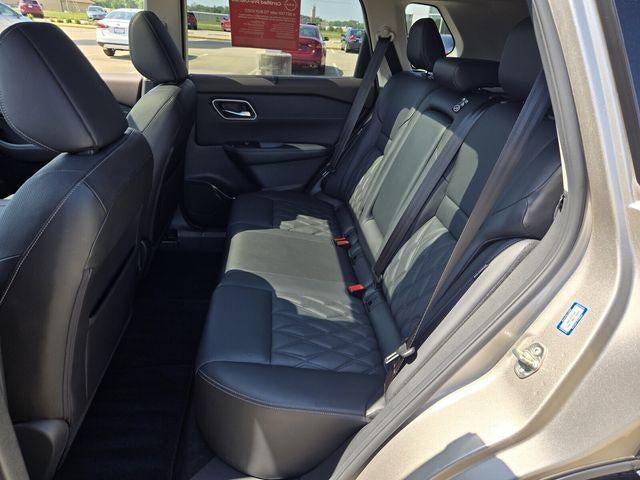 2021 Nissan Rogue FWD Platinum