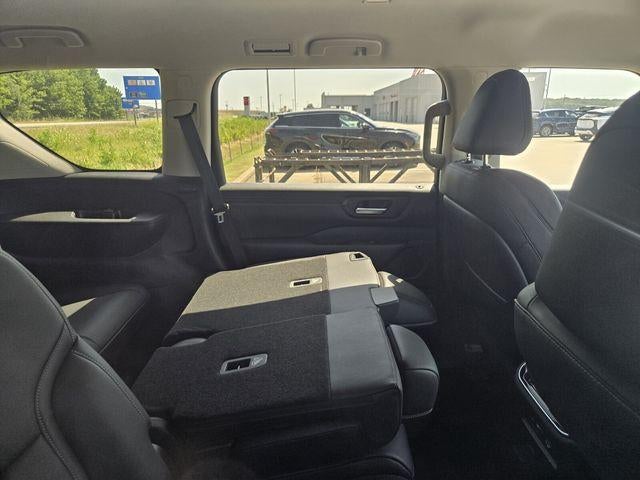 2026 Nissan Armada 4x4 SV *Ltd Avail*