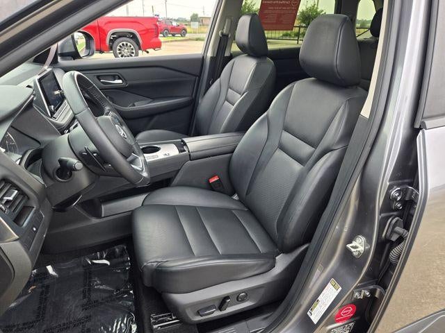 2024 Nissan Rogue FWD SV