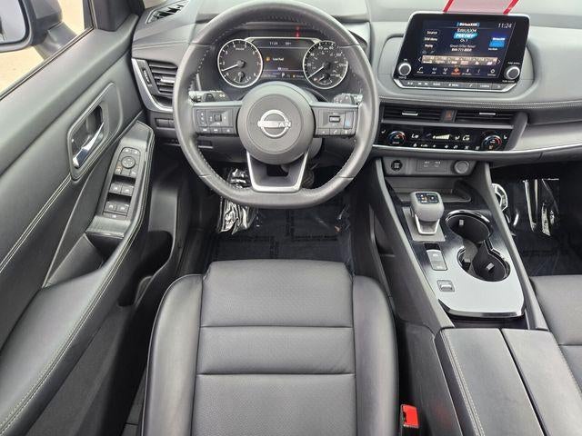 2024 Nissan Rogue FWD SV