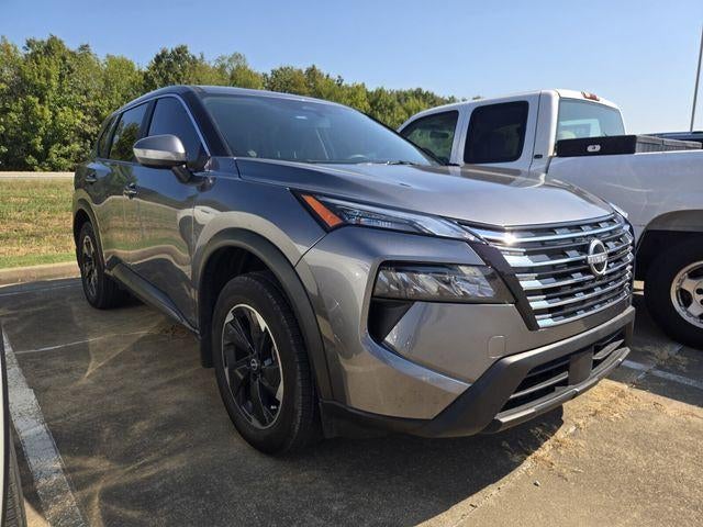 2025 Nissan Rogue FWD SV