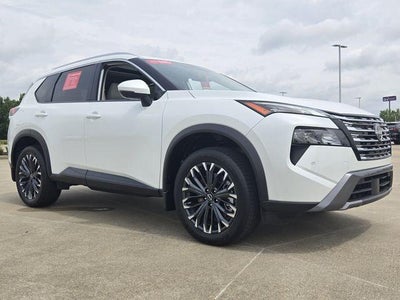 2025 Nissan Rogue FWD SL