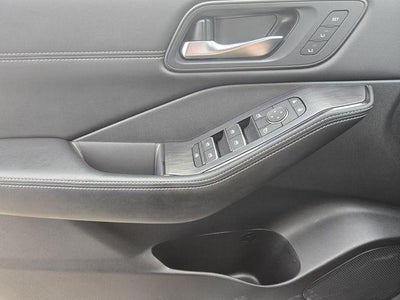 2025 Nissan Rogue FWD SL