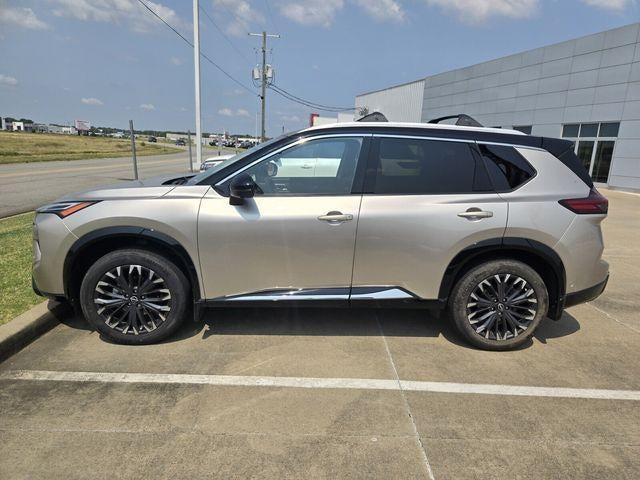 2025 Nissan Rogue FWD Platinum