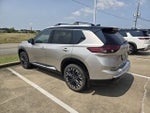 2025 Nissan Rogue FWD Platinum