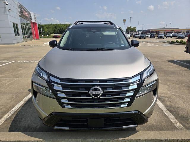 2025 Nissan Rogue FWD Platinum