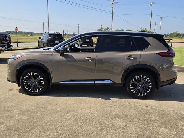 2024 Nissan Rogue FWD Platinum