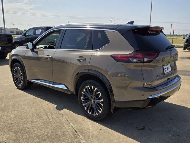 2024 Nissan Rogue FWD Platinum